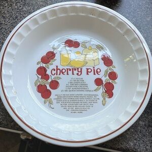 Vintage Cherrie Pie baking dish